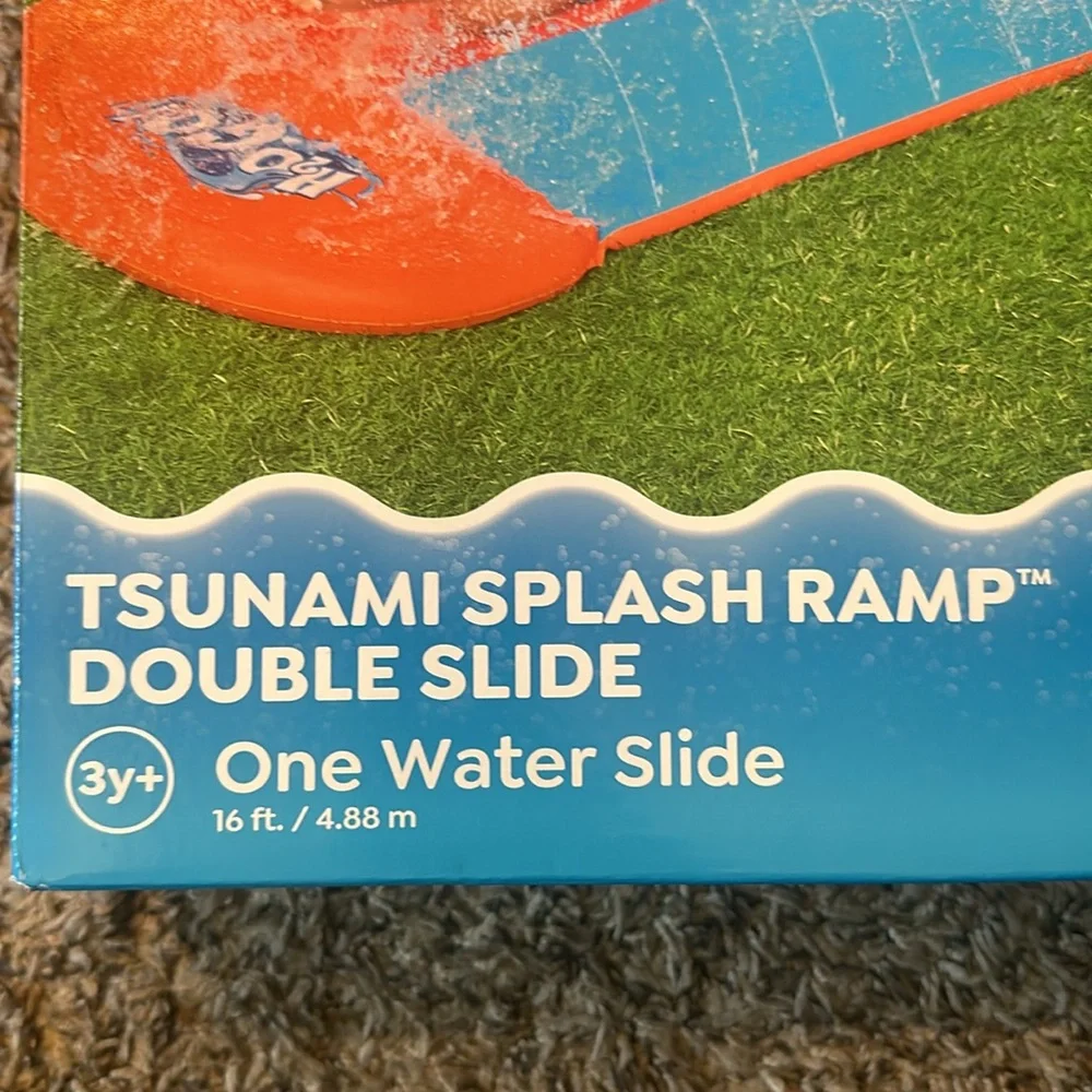 Tsunami Splash Ramp - Picture 3 of 4